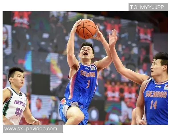 厦大男篮竟变黑砖窑？球员主帅各执一词我们该信谁