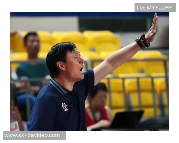 将帅不和前兆?李秋平回应布拉切抱怨言论 将帅不和前兆?李秋平回应布拉切抱怨言论