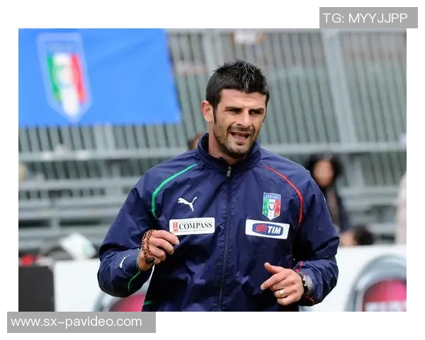 怀旧与荣耀交织——尤文、意大利队为亚昆塔庆祝46岁生日的辉煌瞬间 怀旧与荣耀交织——尤文、意大利队为亚昆塔庆祝46岁生日的辉煌瞬间