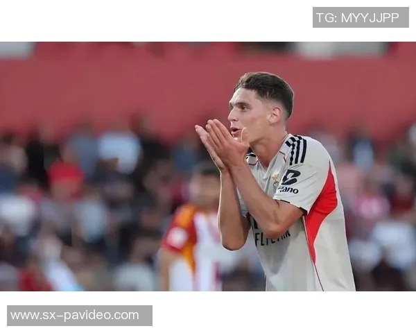 穆里尼奥真性情犹在,本菲卡目标是夺两冠! 穆里尼奥真性情犹在,本菲卡目标是夺两冠!